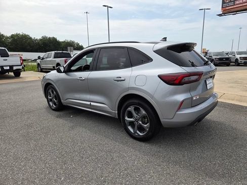 Used 2024 Ford Escape ST-Line FWD image 9