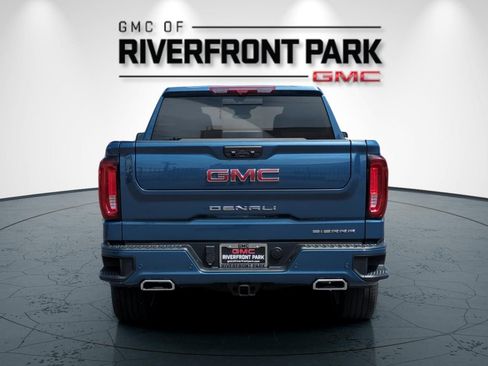 Used 2026 GMC Sierra 1500 Denali w/ Denali Reserve Package AWD/4WD image 5
