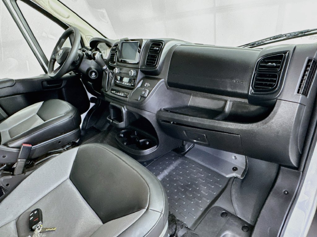 Used 2023 RAM ProMaster 2500 FWD image 28