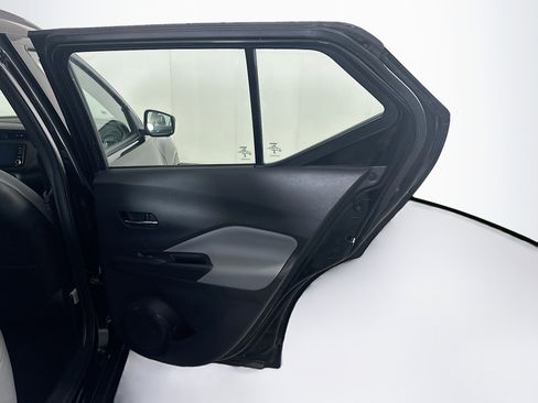 Used 2023 Nissan Kicks SR w/ SR Premium Package image 28