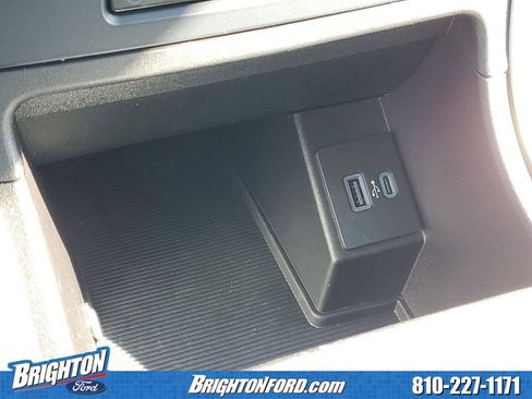 Used 2023 Ford Edge SEL AWD/4WD image 26