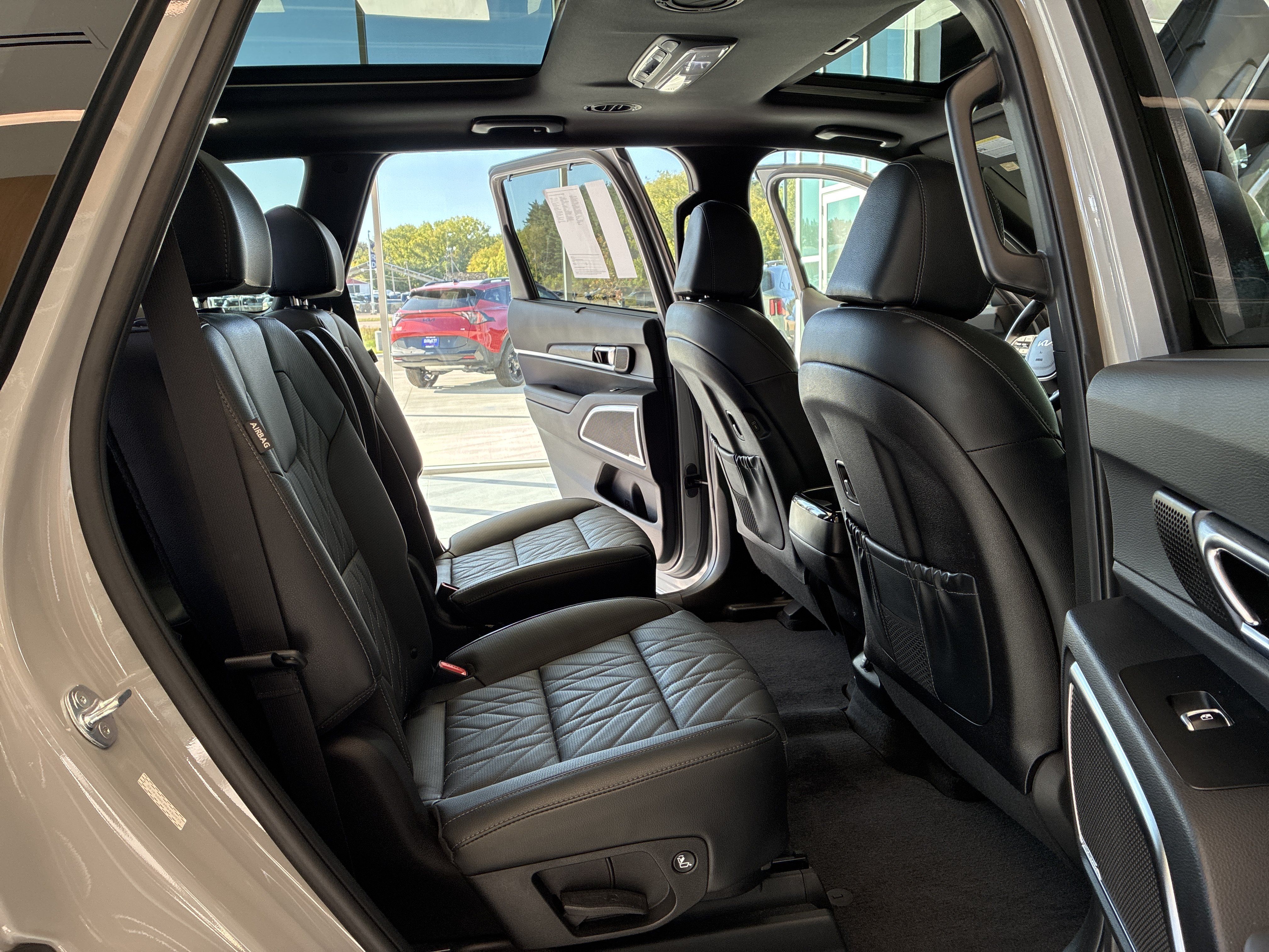 Certified 2024 Kia Telluride SX X-Pro AWD/4WD image 11