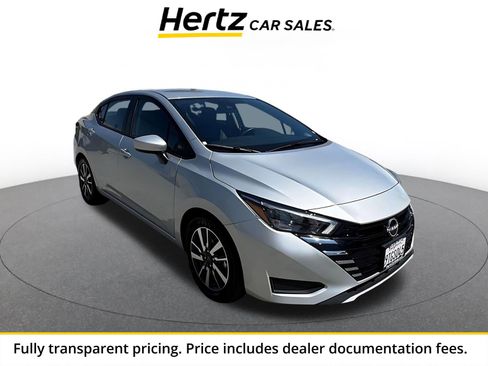 Used 2025 Nissan Versa SV FWD image 1