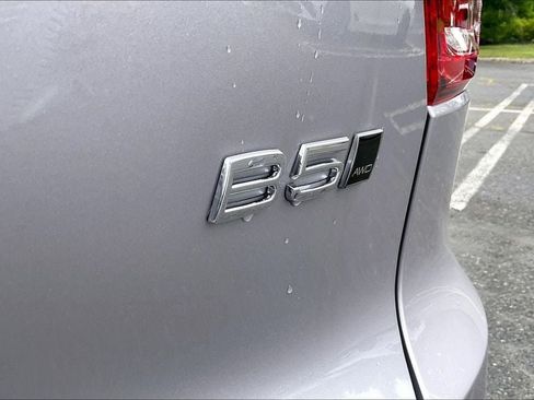 New 2026 Volvo XC40 B5 Ultra w/ Protection Package Premier AWD/4WD image 10