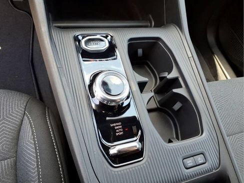 New 2026 Jeep Cherokee Laredo AWD/4WD image 23