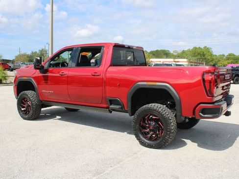 Used 2022 GMC Sierra 2500 AT4 w/ AT4 Premium Plus Package image 7