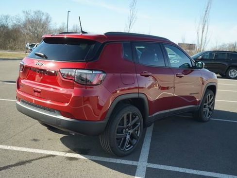 New 2026 Jeep Compass Latitude w/ Sun and Sound Group image 8