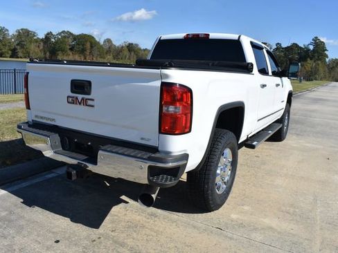 Used 2018 GMC Sierra 3500 SLT w/ Duramax Plus Package image 4
