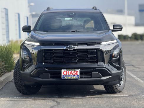 New 2026 Chevrolet Equinox ACTIV w/ Safety and Technology Package image 2