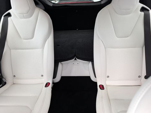 Used 2023 Tesla Model X AWD/4WD image 13