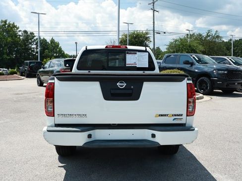 Used 2019 Nissan Frontier Desert Runner RWD image 7
