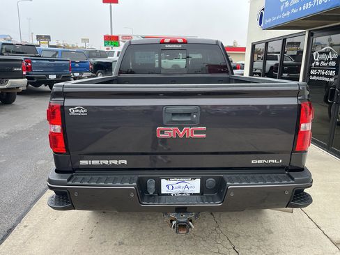 Used 2015 GMC Sierra 2500 Denali w/ Duramax Plus Package image 6