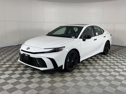 New 2026 Toyota Camry Hybrid w/ Convenience Package