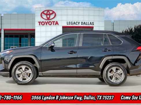 Used 2024 Toyota RAV4 XLE image 6