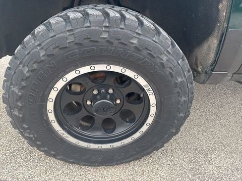 Used 2014 Chevrolet Silverado 1500 LT w/ LT Convenience Package image 4