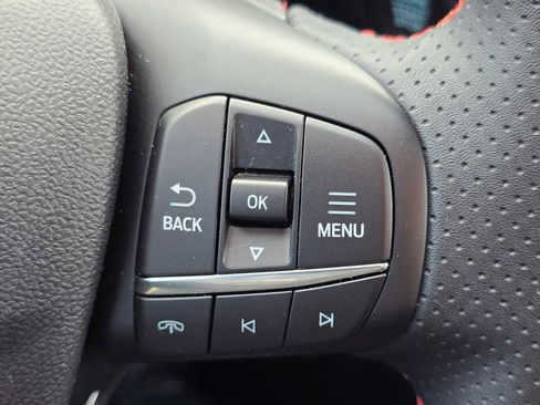 Used 2025 Ford Escape ST-Line Select image 35