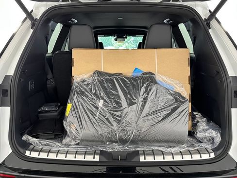 New 2026 Lexus TX 500h AWD image 42