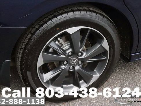 Used 2023 Honda Odyssey Elite image 11