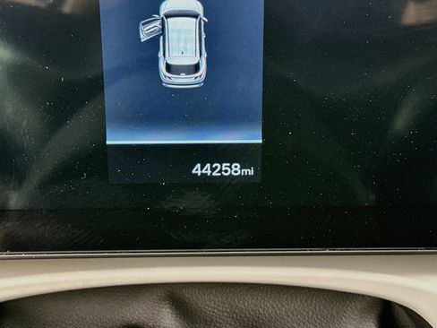 Used 2025 Hyundai Tucson SEL FWD image 19