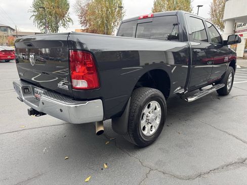 Used 2017 RAM 2500 Big Horn image 6