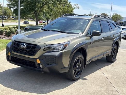Used 2024 Subaru Outback Wilderness AWD/4WD image 13
