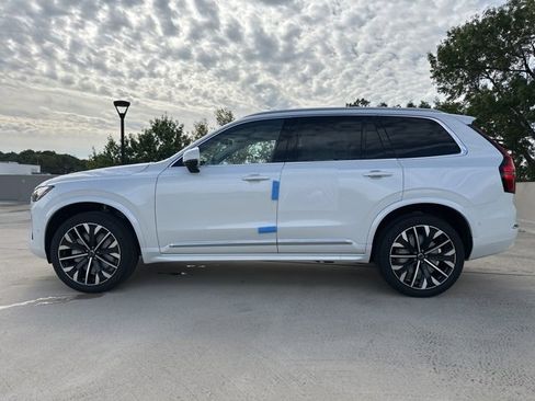 New 2026 Volvo XC90 B6 Ultra image 4