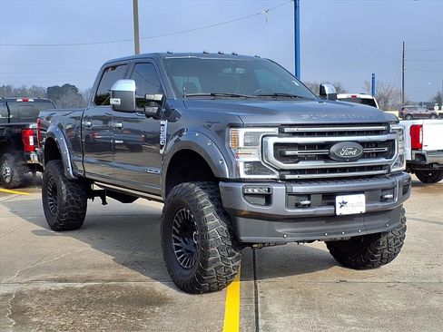 Used 2021 Ford F350 Platinum image 7