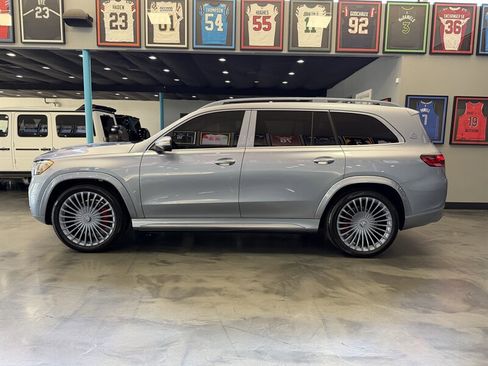 Used 2026 Mercedes-Benz Maybach GLS 600 image 3