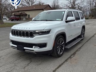 Used 2022 Jeep Wagoneer Series III w/ Premium Group I video 1