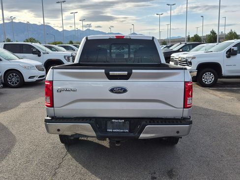 Used 2017 Ford F150 XLT w/ Equipment Group 302A Luxury AWD/4WD image 4
