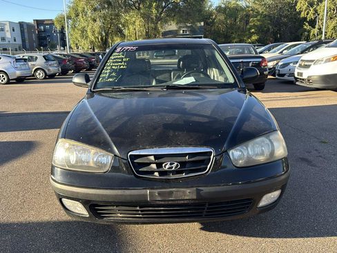Used 2002 Hyundai Elantra GT FWD image 2