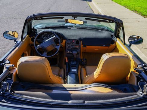 Used 1991 MAZDA MX-5 Miata Special Edition image 52