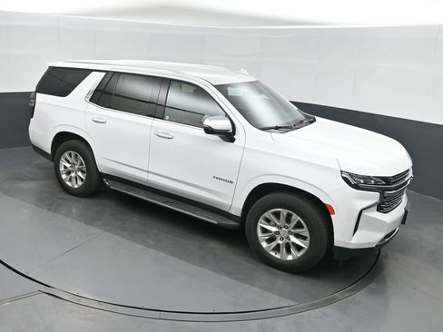 Used 2024 Chevrolet Tahoe Premier AWD/4WD image 31
