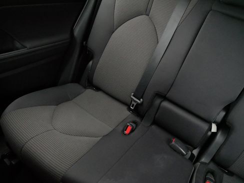 Certified 2024 Toyota Highlander LE image 16