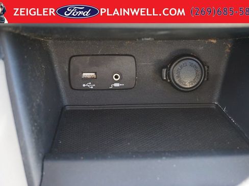 Used 2024 Subaru Forester AWD/4WD image 17