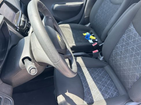 Used 2021 Chevrolet Spark LS FWD image 13
