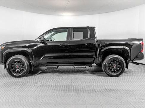 Used 2024 Toyota Tacoma SR5 RWD image 3