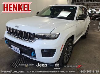 Used 2023 Jeep Grand Cherokee Overland w/ Advanced Protech Group III AWD/4WD video 1
