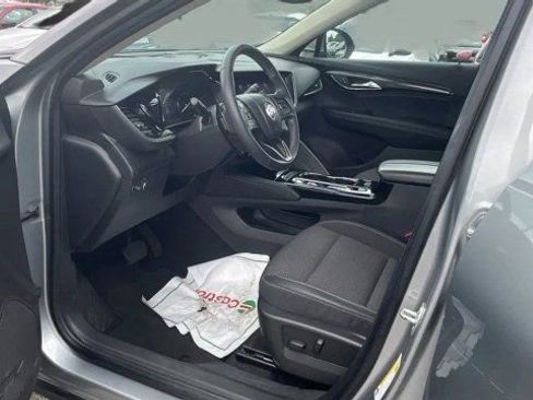 Used 2023 Buick Envision Preferred FWD image 3