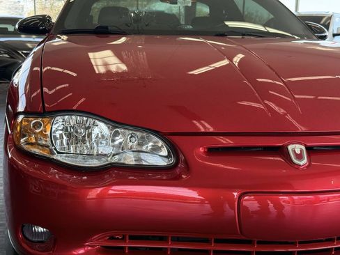 Used 2004 Chevrolet Monte Carlo SS w/ Preferred Equipment Group FWD image 5