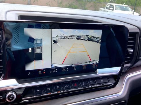 Used 2025 GMC Sierra 1500 SLT image 27