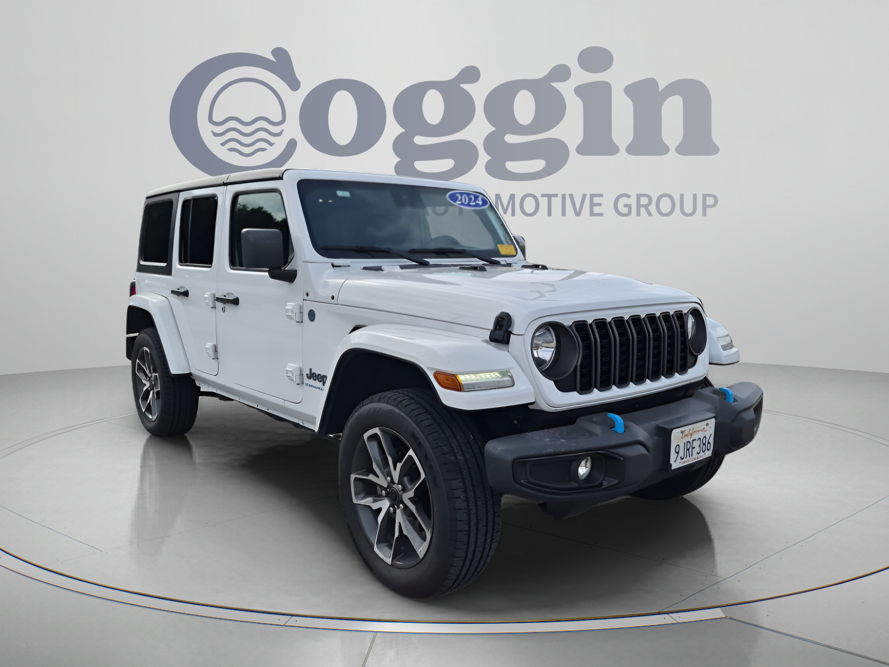 Used 2024 Jeep Wrangler Unlimited AWD/4WD image 7
