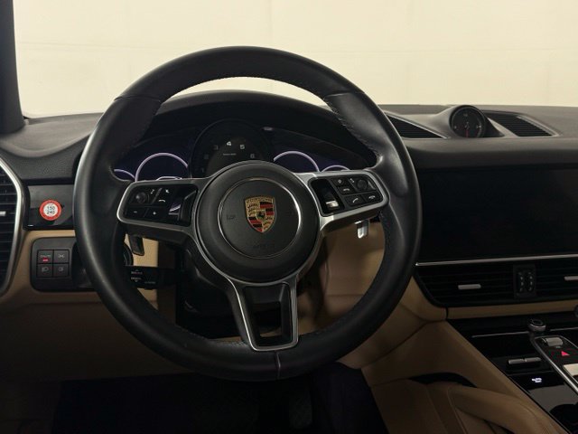 Used 2023 Porsche Cayenne AWD/4WD image 23