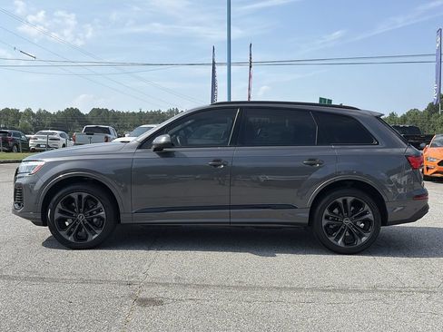 Used 2025 Audi Q7 3.0T Premium Plus w/ Premium Plus Package AWD/4WD image 2