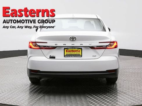 Used 2025 Toyota Camry LE FWD image 6