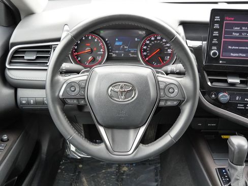 Used 2024 Toyota Camry XSE FWD image 31