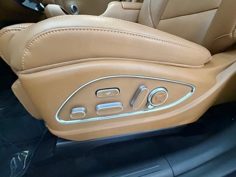Used 2026 Hyundai Palisade Calligraphy AWD/4WD image 32