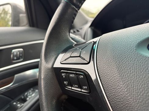 Used 2016 Ford Explorer Limited w/ Equipment Group 301A image 18