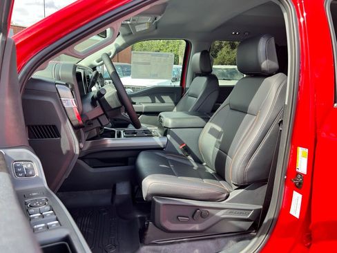 New 2026 Ford F250 Lariat w/ Lariat Premium Package image 13