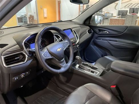 Used 2019 Chevrolet Equinox Premier image 10